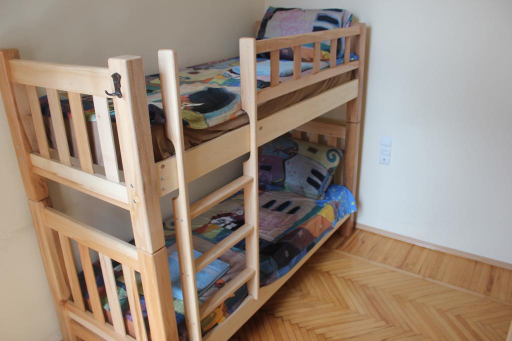 Hostel Bude Kutaisi Pokoj fotografie